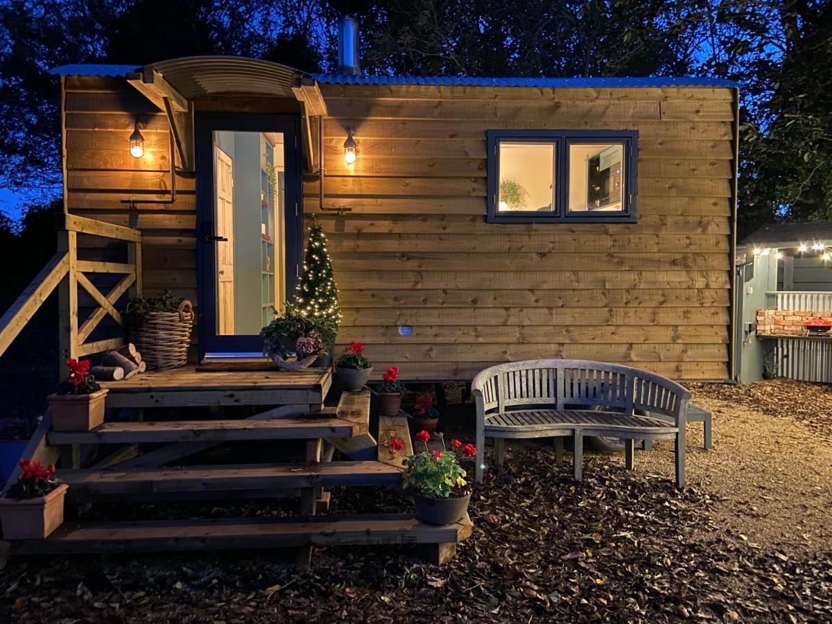 Cosy Double Shepherds Hut In Beautiful Wicklow With Underfloor Heating Throughout Rathnew Exteriér fotografie